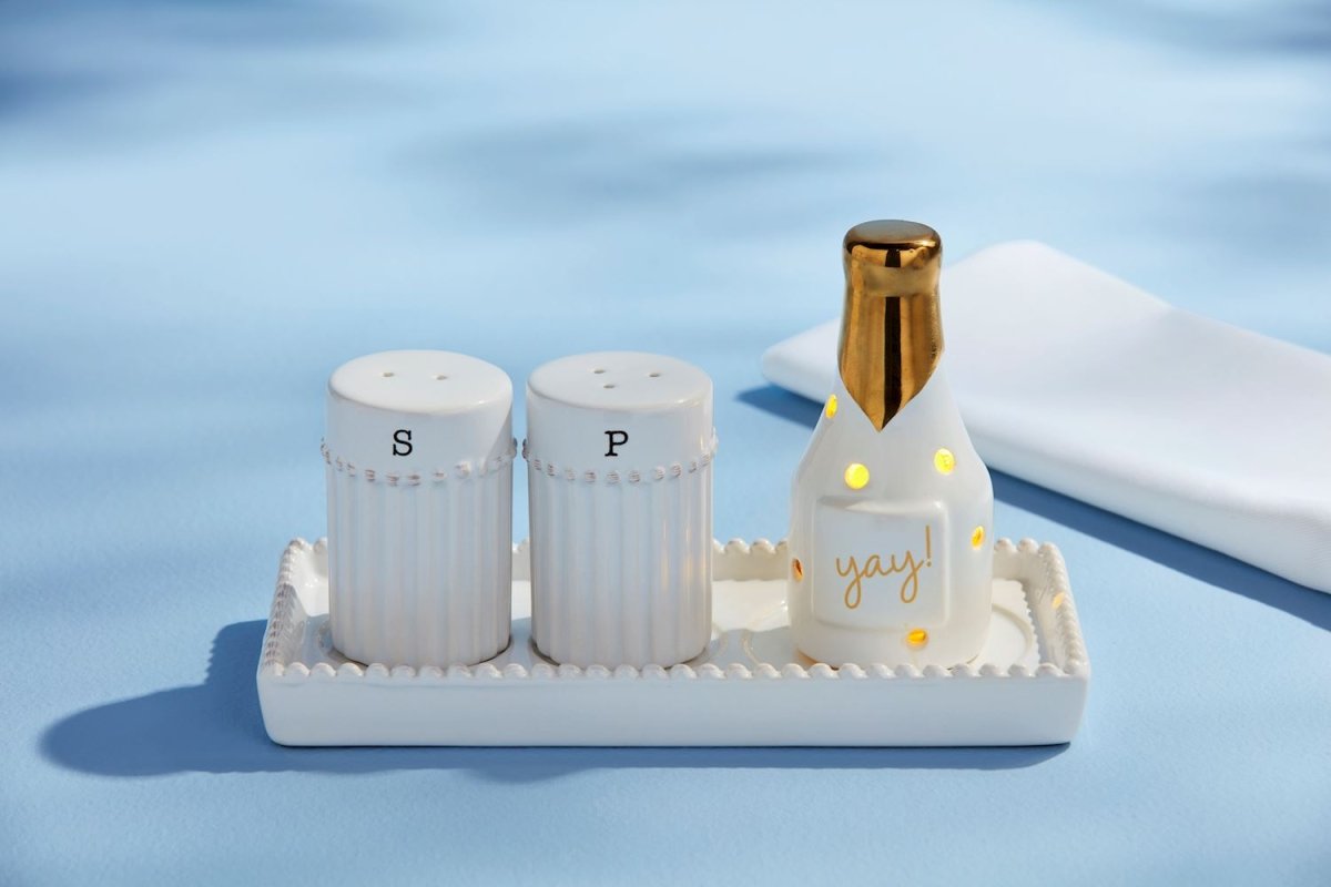 Mud Pie Mud Pie "Shake it Off" Salt & Pepper Accessory | CeCe's Home & Gifts