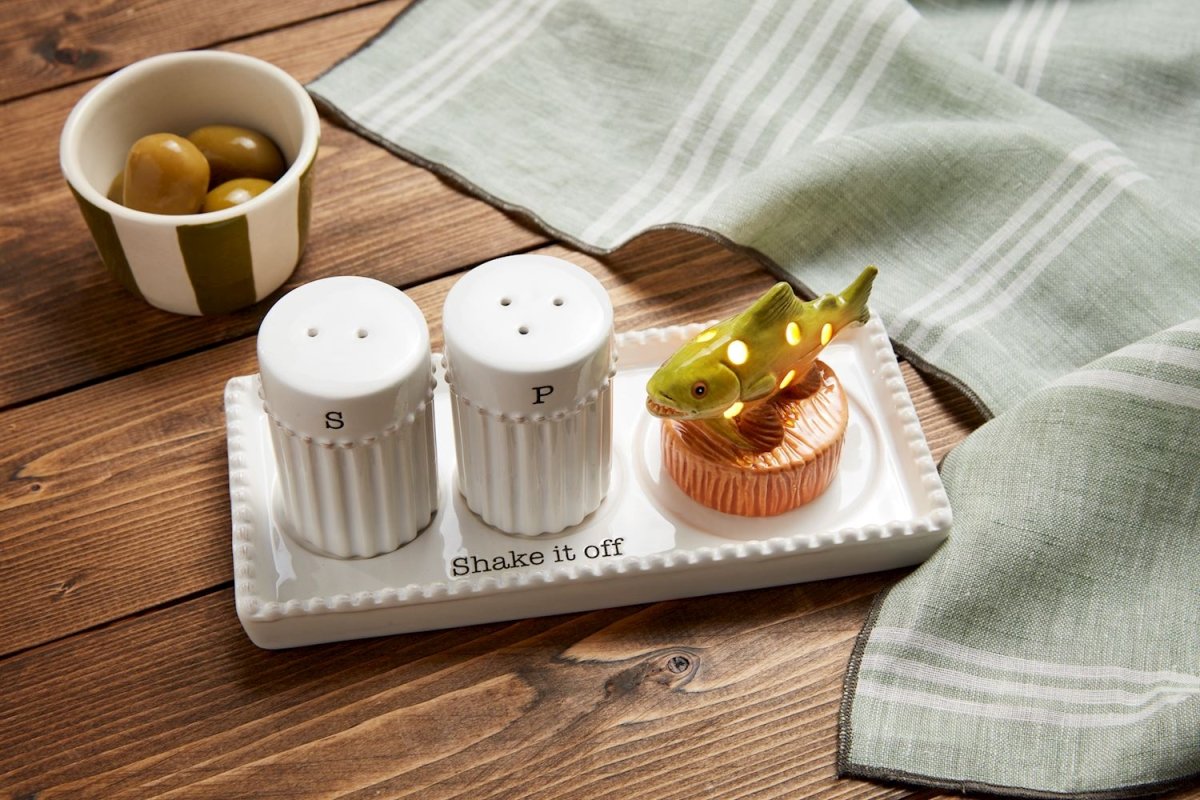 Mud Pie Mud Pie "Shake it Off" Salt & Pepper Accessory | CeCe's Home & Gifts