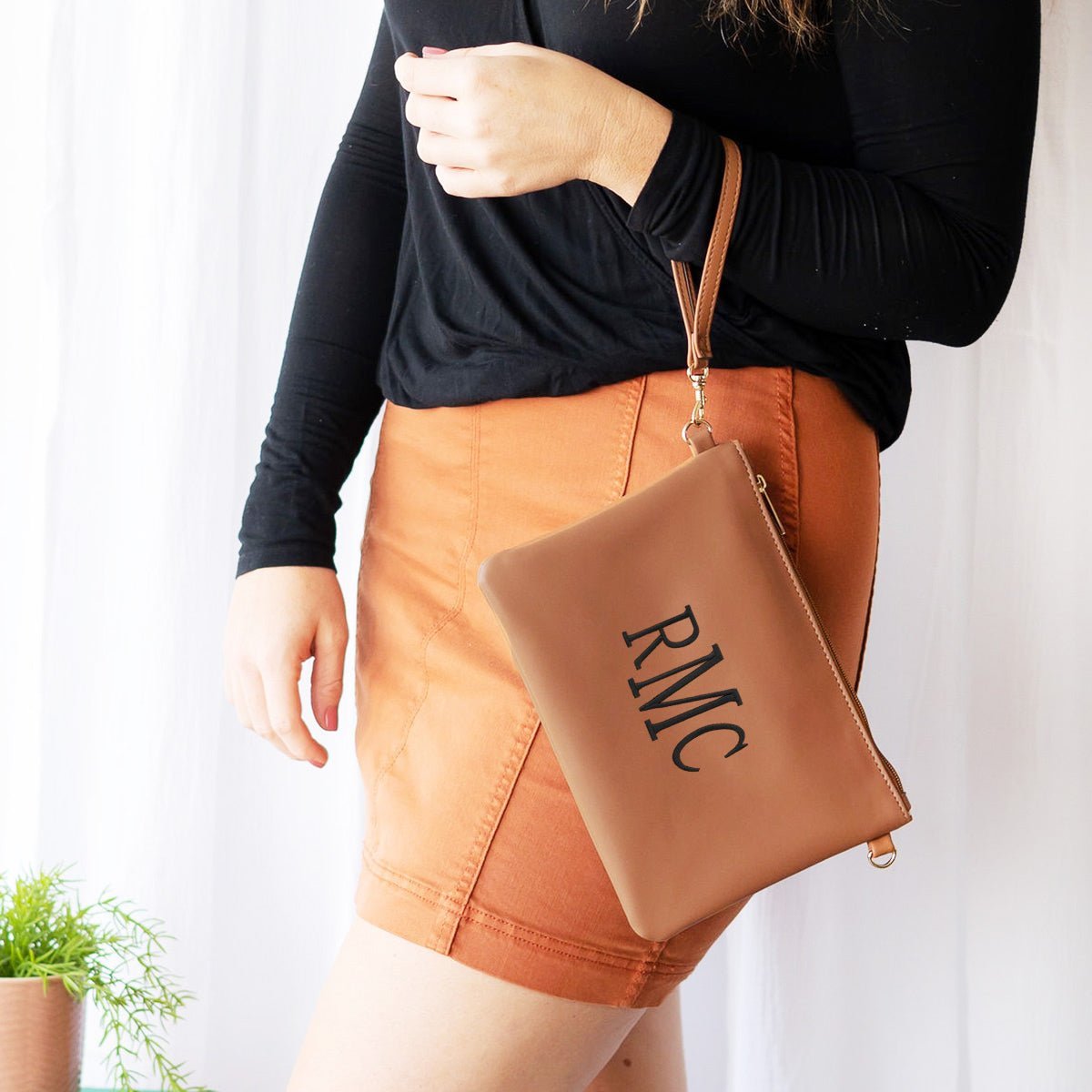 Viv & Lou Viv & Lou Camel Madeline Wristlet | CeCe's Home & Gifts