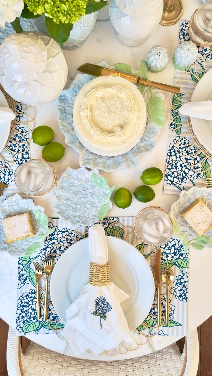 8 Oak Lane 8 Oak Lane - Hydrangea Serving Platter | CeCe's Home & Gifts