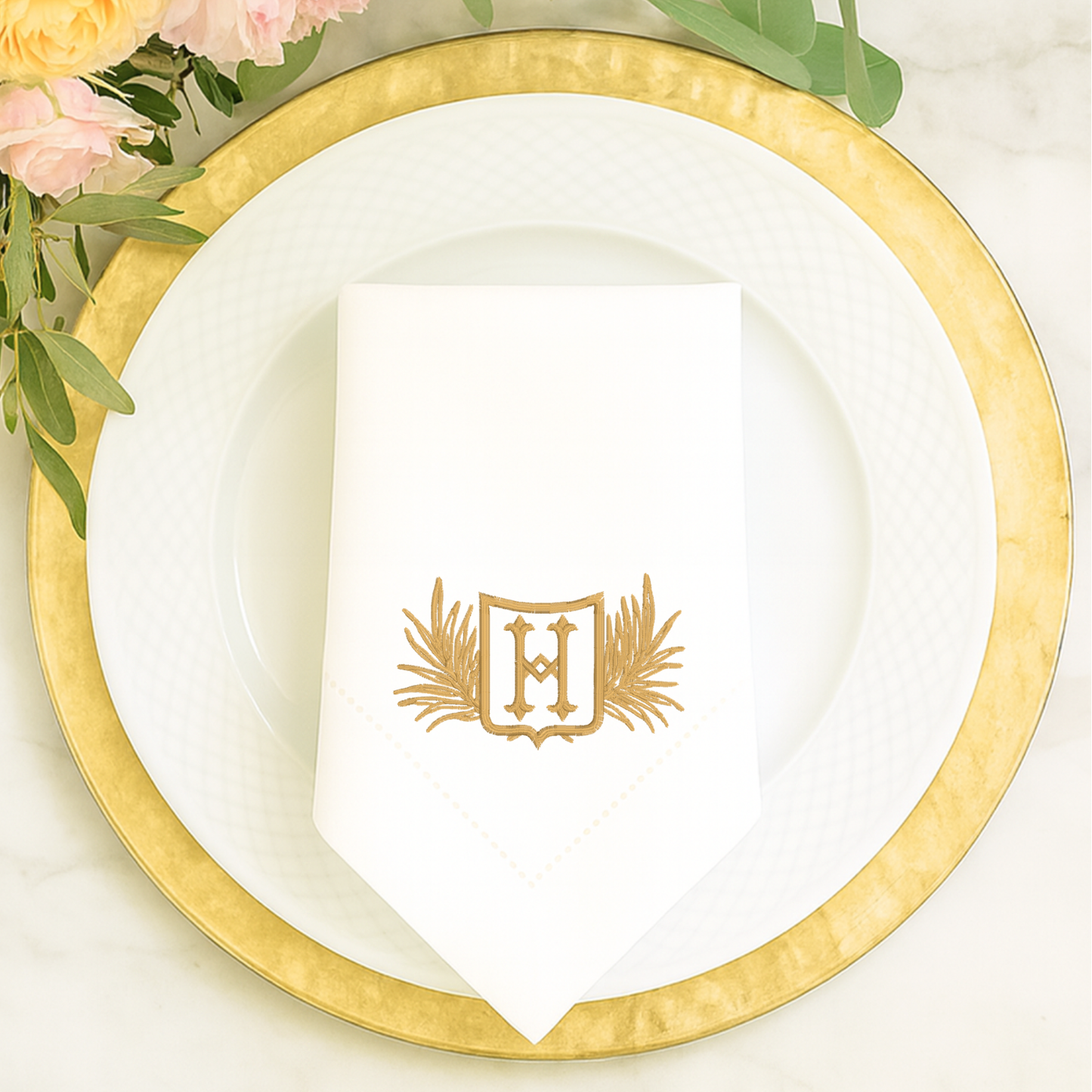 Feather Monogrammed Linen Dinner Napkin
