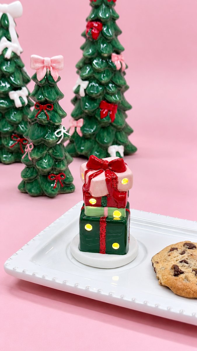 Mud Pie Mud Pie Present Light-Up Sitter | CeCe's Home & Gifts