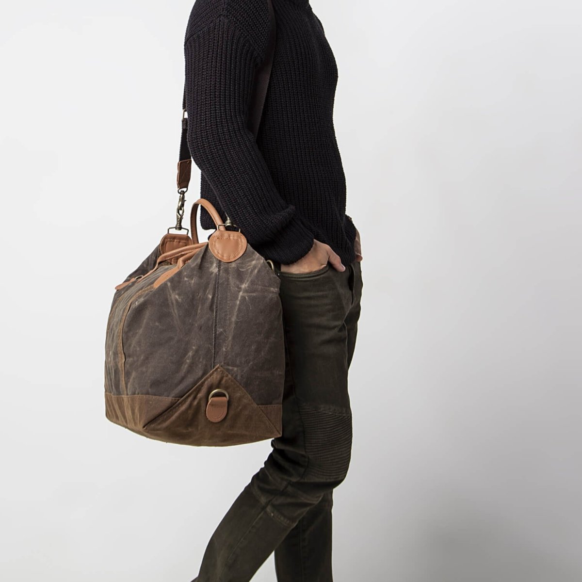 CB Station Personalized Waxed Canvas Weekender Bag | CeCe's Home & Gifts